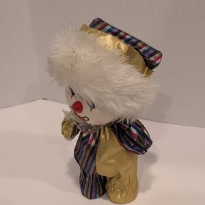 80's Wind Up Musical Clown Doll Animate